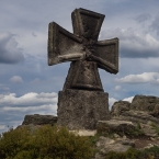 Kamenný Maltézský kříž | fotografie